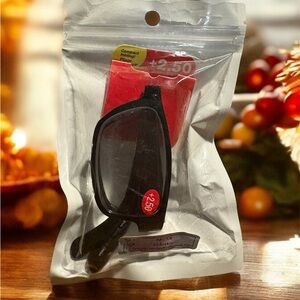 Folding reading Glasses please read description.